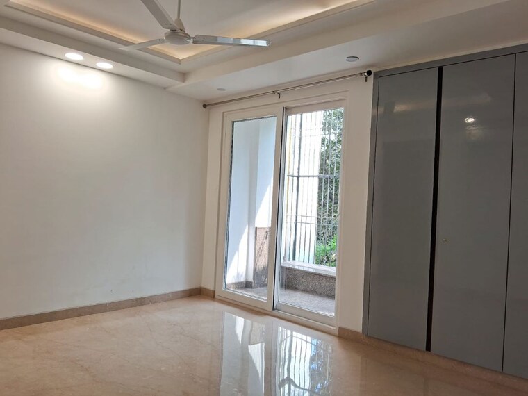 Room, lajpat nagar iii 3 Bedroom 1800 Sq.Ft. Builder Floor In Lajpat Nagar Iii Delhi 10008260