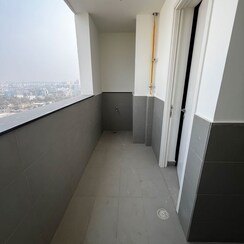 4 BHK + Pooja Room,Servant Room,Study Room,Extra Room Apartment For Sale in Trendset Allure