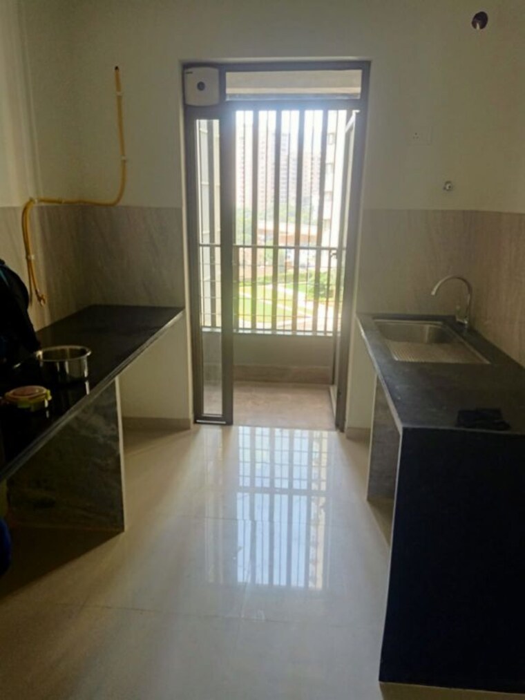 Master Bedroom, kalpataru-paramount 2 Bedroom 711 Sq.Ft. Apartment In Kapur Bawdi Thane 10013161
