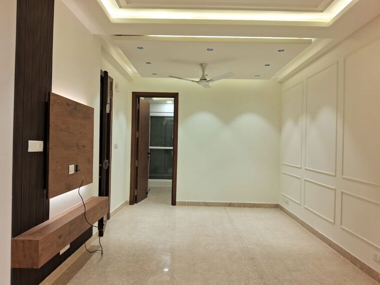 Room, east of kailash 3 Bedroom 1114 Sq.Ft. Builder Floor In East Of Kailash Delhi 10008147