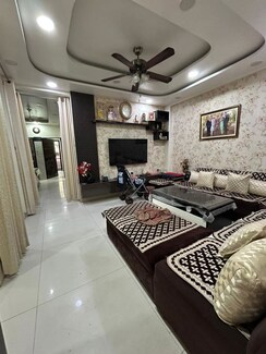 3 BHK + Extra Room Apartment For Sale in Rohini Sector 9
