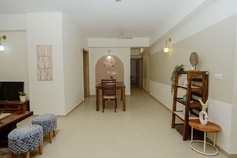 Living Room, dlf-new-town-heights-iii 3.5 Bedroom 1930 Sq.Ft. Apartment In Sector 91 Gurgaon 10013171