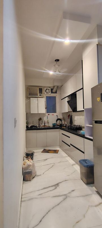 Kitchen in 2 BHK Apartment at Ashiana Green, Ahinsa Khand 2 – for Rent