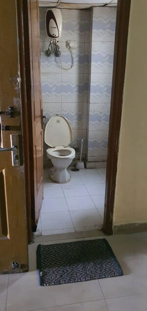 Bathroom in 2 BHK Apartment at Ashiana Green, Ahinsa Khand 2 – for Rent