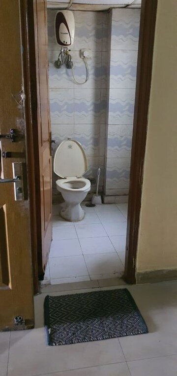 Bathroom in 2 BHK Apartment at Ashiana Green, Ahinsa Khand 2 – for Rent