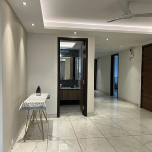 Building Lobby in 5 BHK Builder Floor at Sector 14 – for Sale