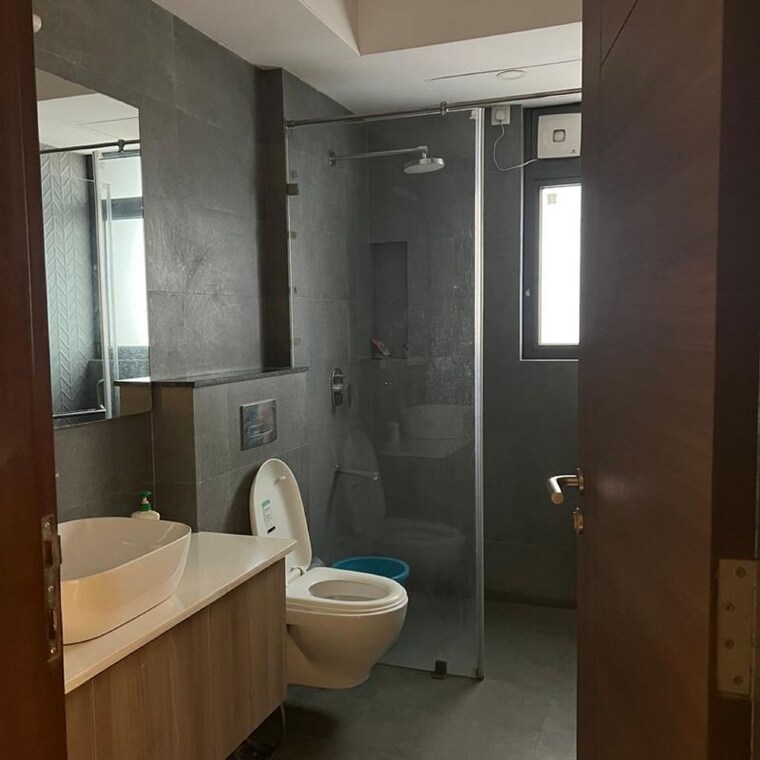 Bathroom, sector 14 5 Bedroom 720 Sq.Yd. Builder Floor In Sector 14 Gurgaon 10013182