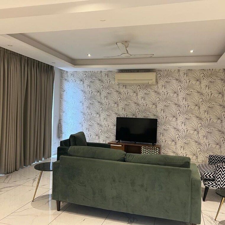 undefined, sector 14 5 Bedroom 720 Sq.Yd. Builder Floor In Sector 14 Gurgaon 10013182