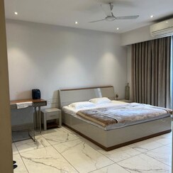 5 BHK + Servant Room Builder Floor For Sale in Sector 14
