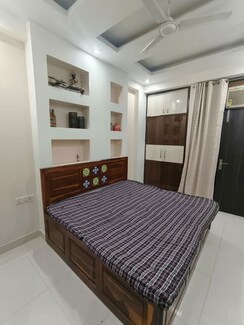 2 BHK + Pooja Room Apartment For Rent in Niti Khand