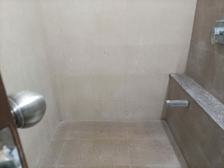 Bathroom, prahlad nagar 3 Bedroom 1700 Sq.Ft. Apartment In Prahlad Nagar Ahmedabad 10013192