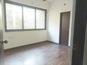 Room in 3 BHK Apartment at Prahlad Nagar – for Rent