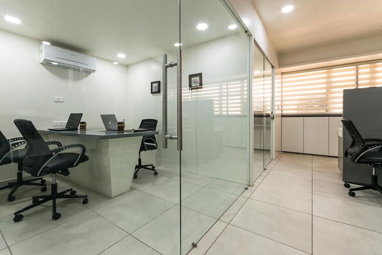 Team Area, prahlad nagar Commercial Office Space 1230 Sq.Ft. In Prahlad Nagar Ahmedabad 10013181