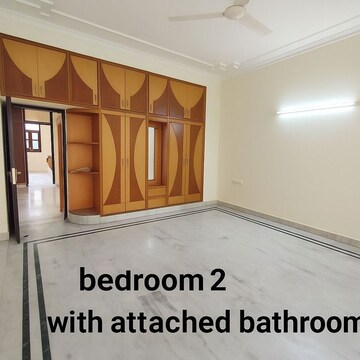 Bedroom in 3 BHK Builder Floor at Pitampura – for Sale