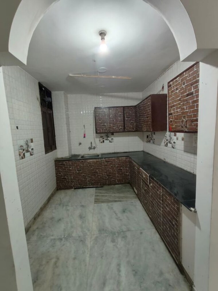 Kitchen, neb sarai 3 Bedroom 1600 Sq.Ft. Builder Floor In Neb Sarai Delhi 10013194