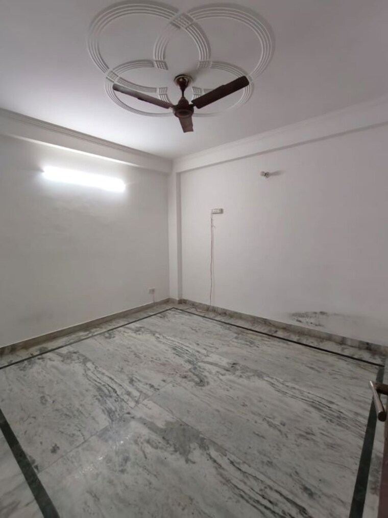 Room, neb sarai 3 Bedroom 1600 Sq.Ft. Builder Floor In Neb Sarai Delhi 10013194