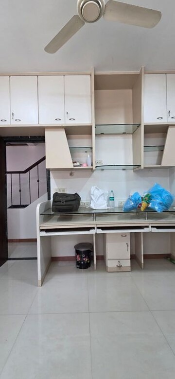 Kitchen in 4 BHK Villa at Chembur – for Rent