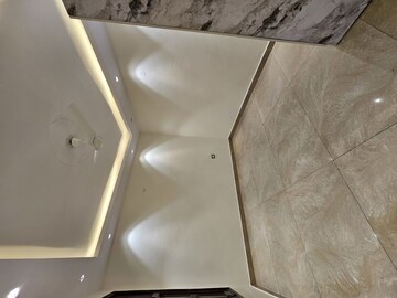 Furnished Amenities in 3 BHK Builder Floor at Green Fields Colony – for Sale