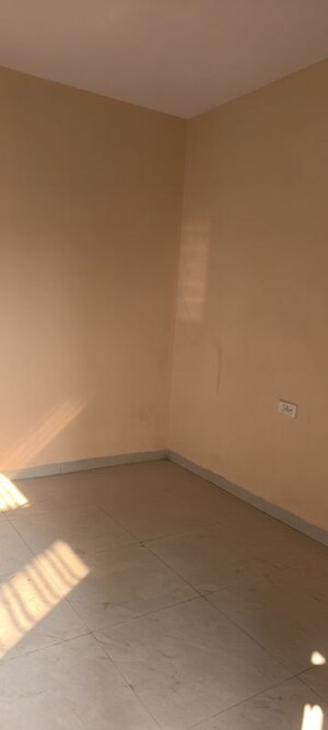 Furnished Amenities in 3 BHK Apartment at Shankar Nagar – for Rent