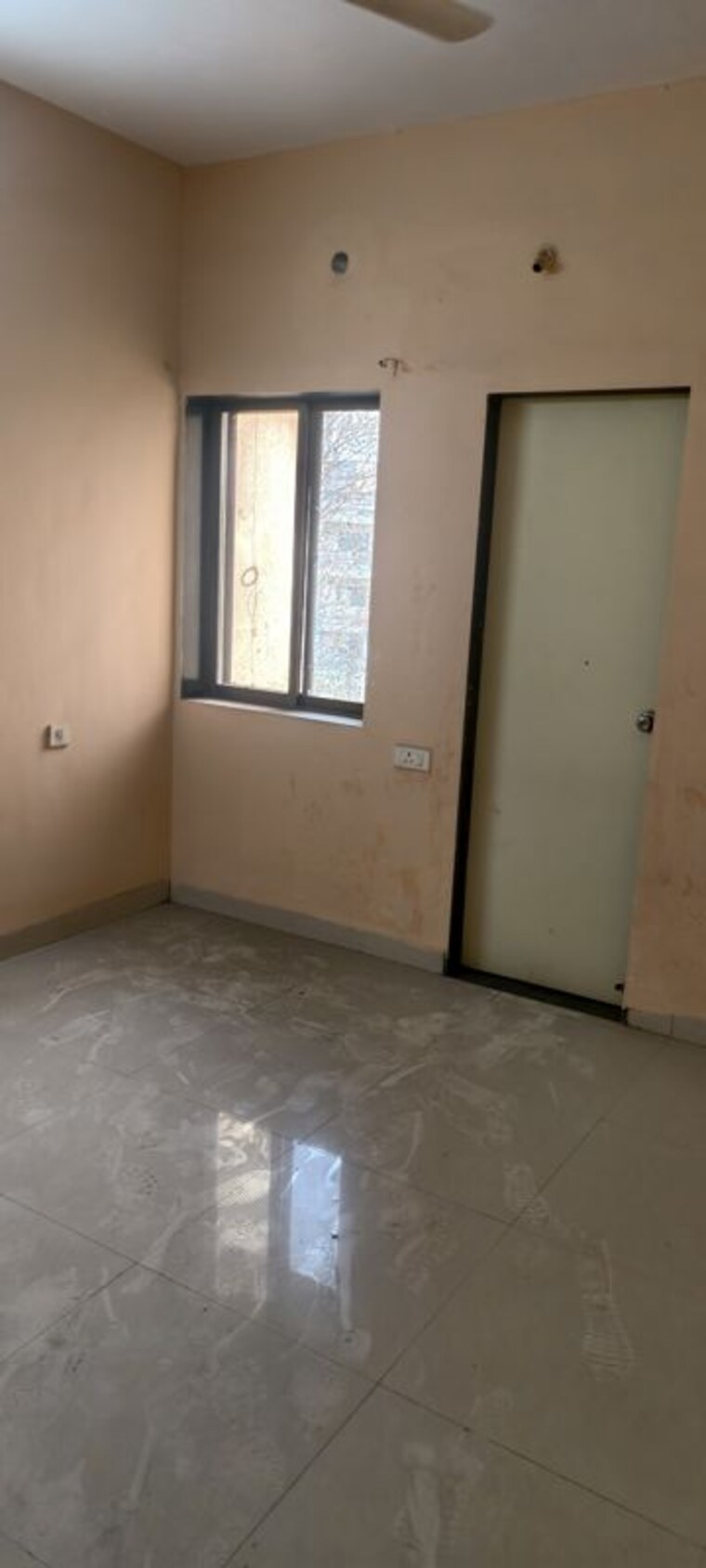 Room, shankar nagar 3 Bedroom 1600 Sq.Ft. Apartment In Shankar Nagar Raipur 10013245