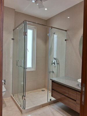 Bathroom in 3 BHK Builder Floor at Defence Colony – for Rent