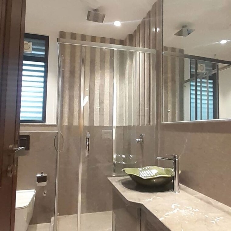 Kitchen, east of kailash 3 Bedroom 1800 Sq.Ft. Builder Floor In East Of Kailash Delhi 9961484