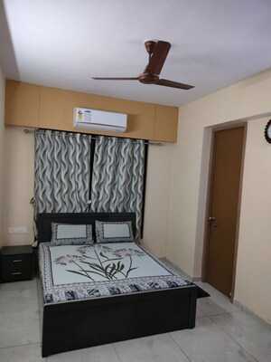 Bedroom in 3 BHK Apartment at Shela – for Rent