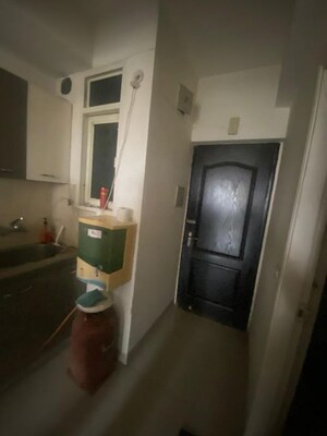 Bathroom in 1 RK Apartment at Stellar Mi Citihomes, Omicron Iii Greater Noida – for Rent