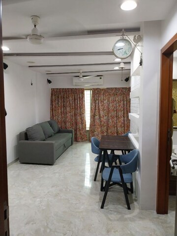 Living Room in 2 BHK Apartment at Seven Bunglow – for Rent