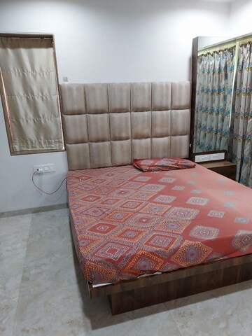 Bedroom in 2 BHK Apartment at Seven Bunglow – for Rent