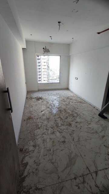 Room in 1 BHK Apartment at Alamdar Aqdas Residency, Mandvi – for Sale