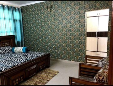 Bedroom in 3 BHK Builder Floor at Sector 45 – for Rent