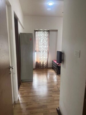 Room in 2 BHK Apartment at The Wadhwa The Address, Ghatkopar West – for Rent