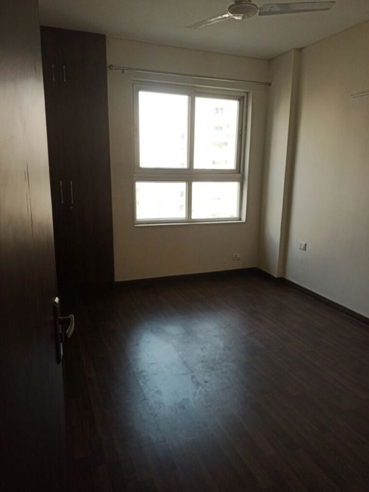Room, bptp-park-serene 3.5 Bedroom 1814 Sq.Ft. Apartment In Sector 37d Gurgaon 10013309