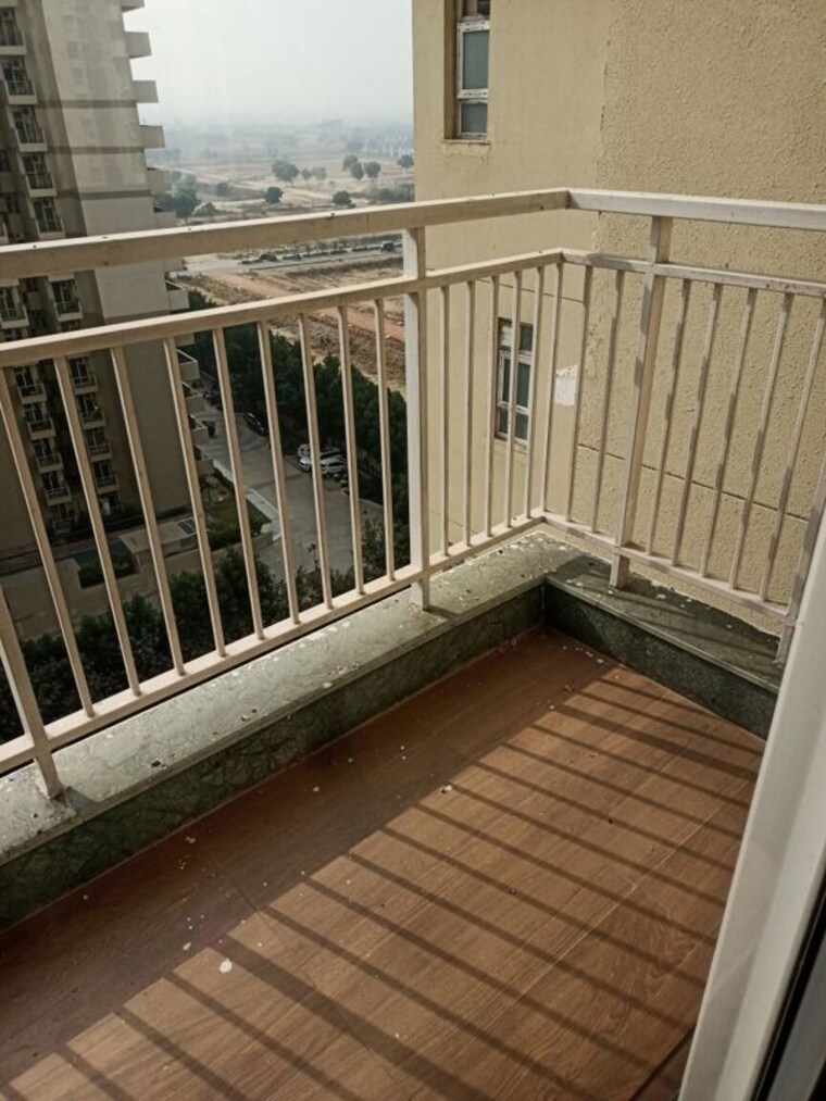 Balcony, bptp-park-serene 3.5 Bedroom 1814 Sq.Ft. Apartment In Sector 37d Gurgaon 10013309