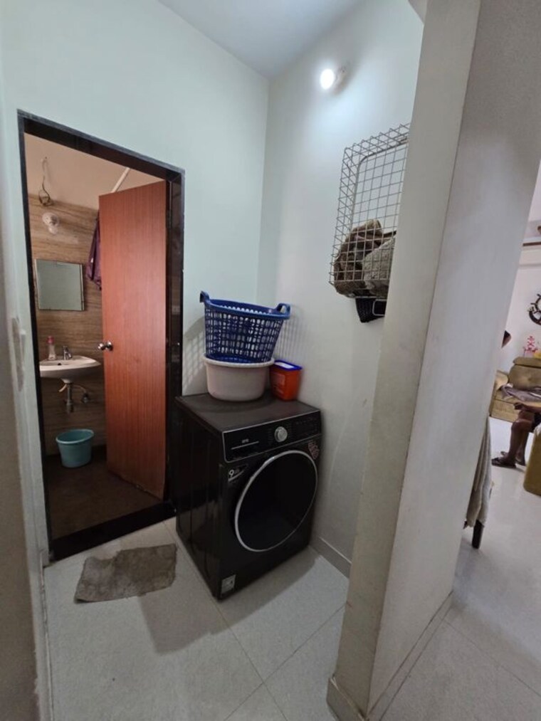 Team Area, royal-oasis 2 Bedroom 670 Sq.Ft. Apartment In Malad West Mumbai 10013347