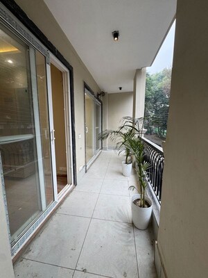 Balcony in 3.5 BHK Apartment at Smart World Orchard, Sector 61 – for Sale