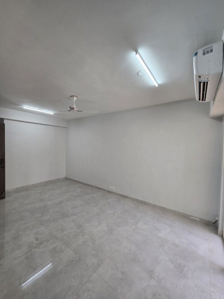 Room, signature-global-city 3.5 Bedroom 1250 Sq.Ft. Apartment In Sector 37d Gurgaon 10013359