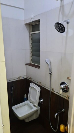 Bathroom in 2 BHK Apartment at Tharwani Heritage, Kharghar Sector 7 – for Rent