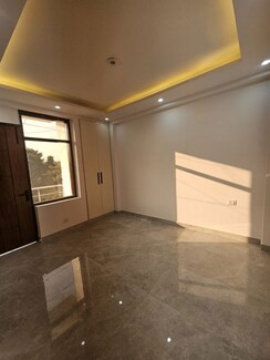 2 BHK + Servant Room Builder Floor For Rent in Chattarpur
