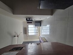 1 Rk+ Extra Room Apartment For Rent in Piccadilly 2