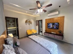 6 BHK + Pooja Room,Servant Room,Study Room,Extra Room Apartment For Rent in Golf Gardenia