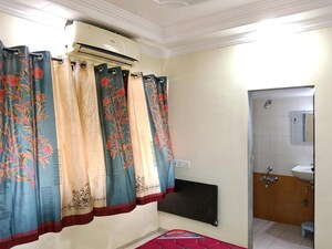 Bedroom in 2.5 BHK Apartment at Hiranandani The Walk, Ghodbunder Road – for Rent