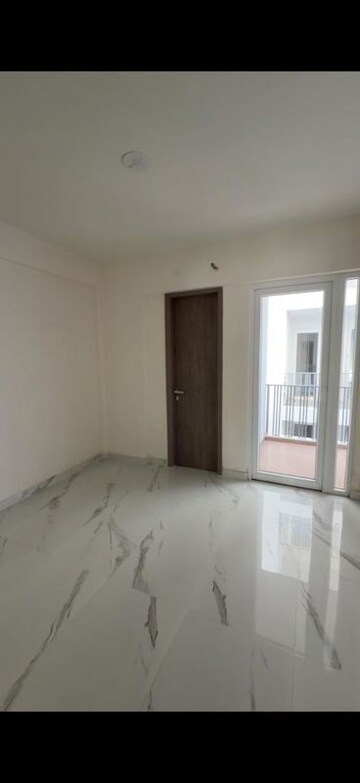 2.5 BHK Builder Floor For Rent in Smart World Gems, Sector 89