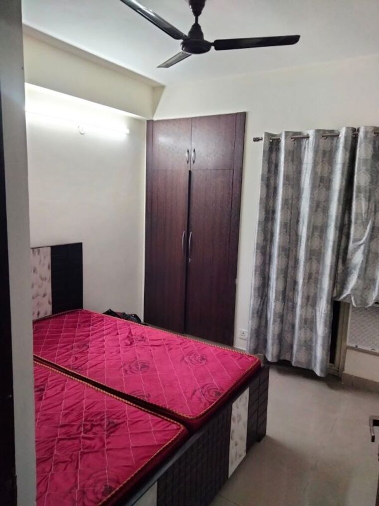 Bedroom, amrapali-golf-homes 3 Bedroom 1115 Sq.Ft. Apartment In Sector 4 Greater Noida Greater Noida 10013472