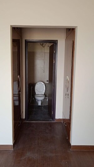 Bathroom in 3.5 BHK Apartment at Umang Winter Hills, Sector 77 – for Rent