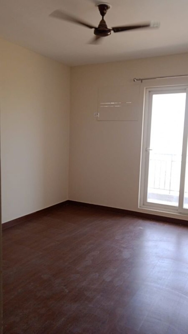 Room, umang-winter-hills 3.5 Bedroom 2077 Sq.Ft. Apartment In Sector 77 Gurgaon 9882990