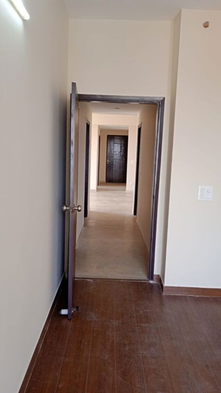 undefined, umang-winter-hills 3.5 Bedroom 2077 Sq.Ft. Apartment In Sector 77 Gurgaon 9882990