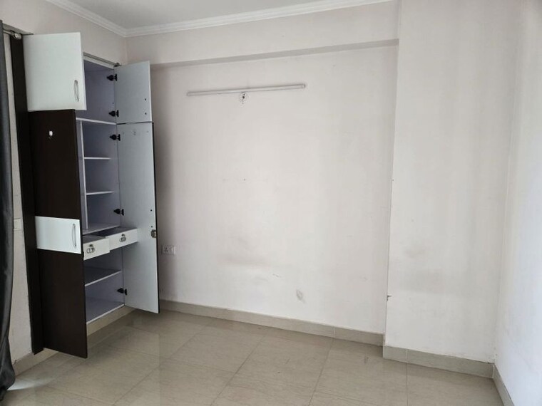Room, amrapali-golf-homes 3 Bedroom 1425 Sq.Ft. Apartment In Sector 4 Greater Noida Greater Noida 10013506