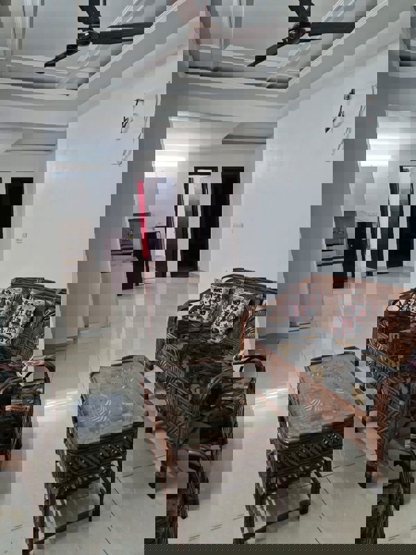 3 BHK 1500 Sq.Ft. Apartment in Green Valley Residencia